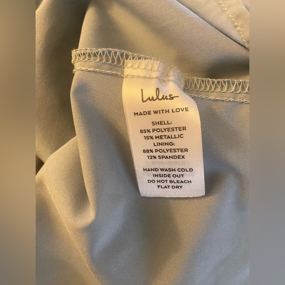 Lulu’s Ruffle mini dress - Picture 9 of 10